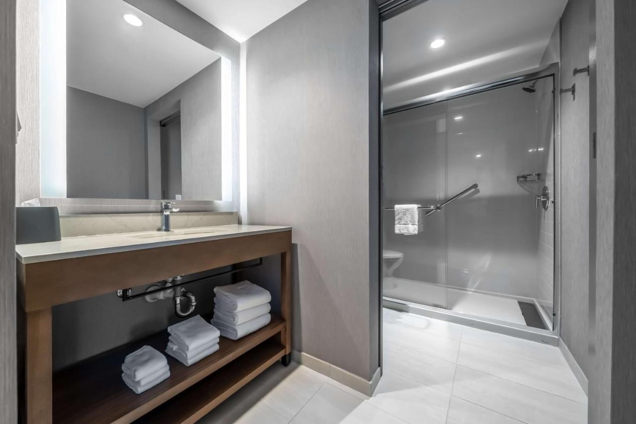 Hyatt Place Gainesville Downtown エクステリア 写真