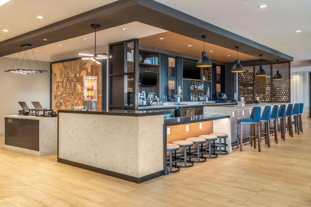 Hyatt Place Gainesville Downtown エクステリア 写真