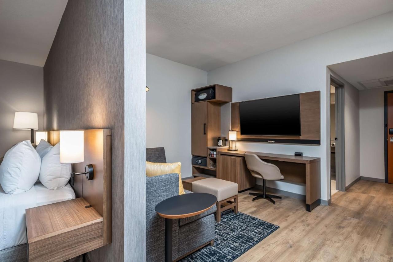 Hyatt Place Gainesville Downtown エクステリア 写真